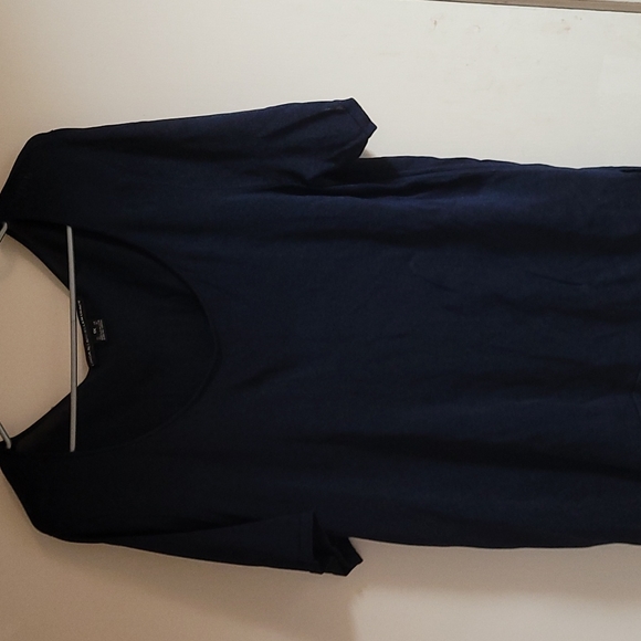 Linda Allard/Ellen Tracy short sleeve 100% silk tshirt - Picture 1 of 3